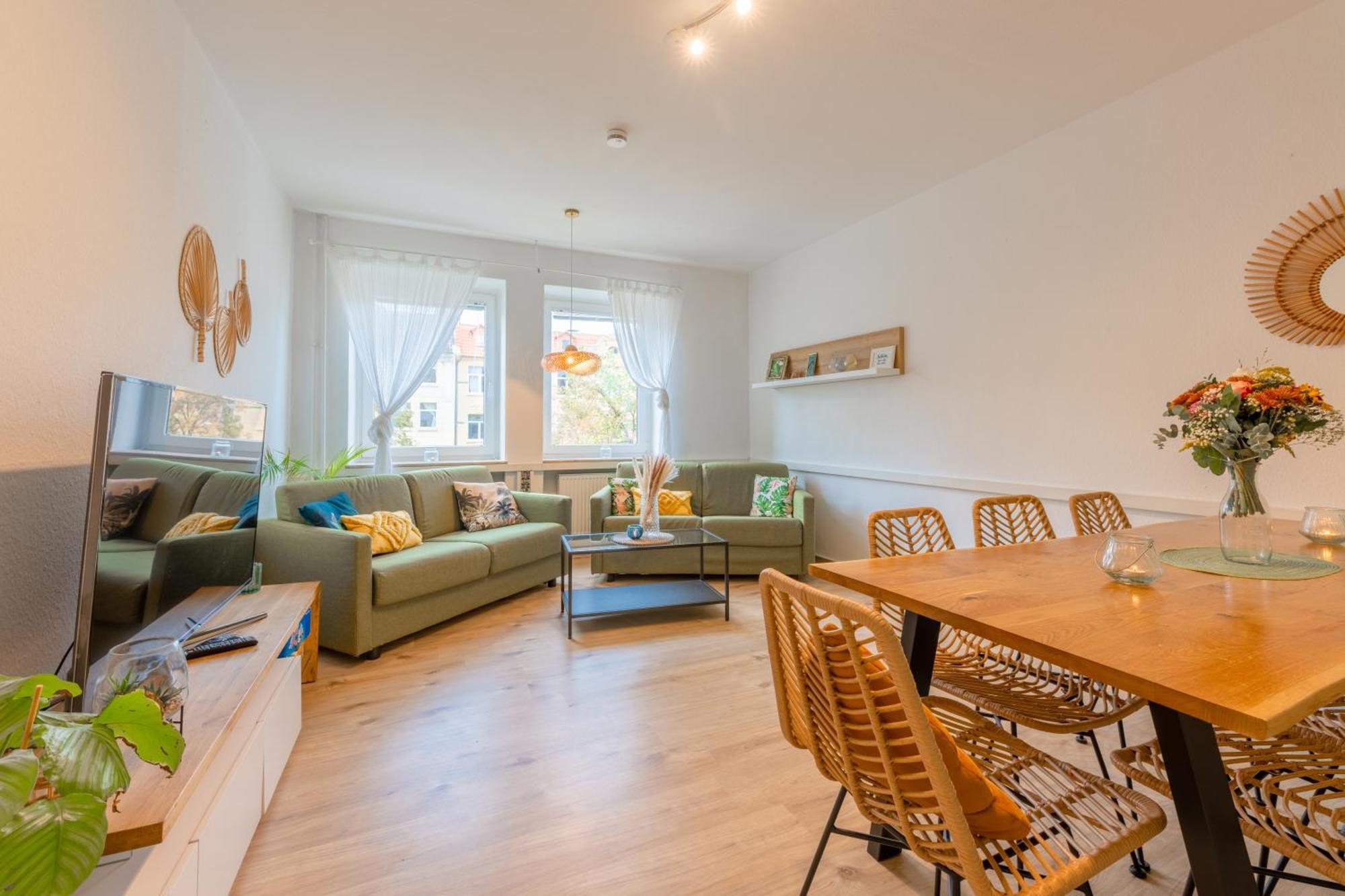 Awesome - Urban Jungle Zentral, Wilhelmshoehe Apartment